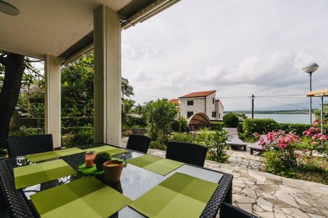קלימנו Villa Sarah מראה חיצוני תמונה